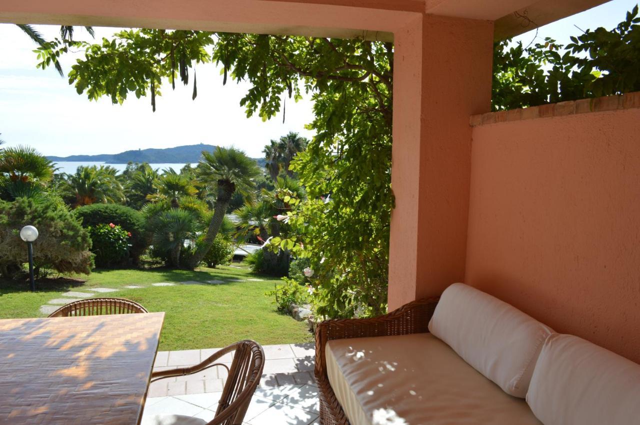 Residence Fenicia Villasimius Exterior photo